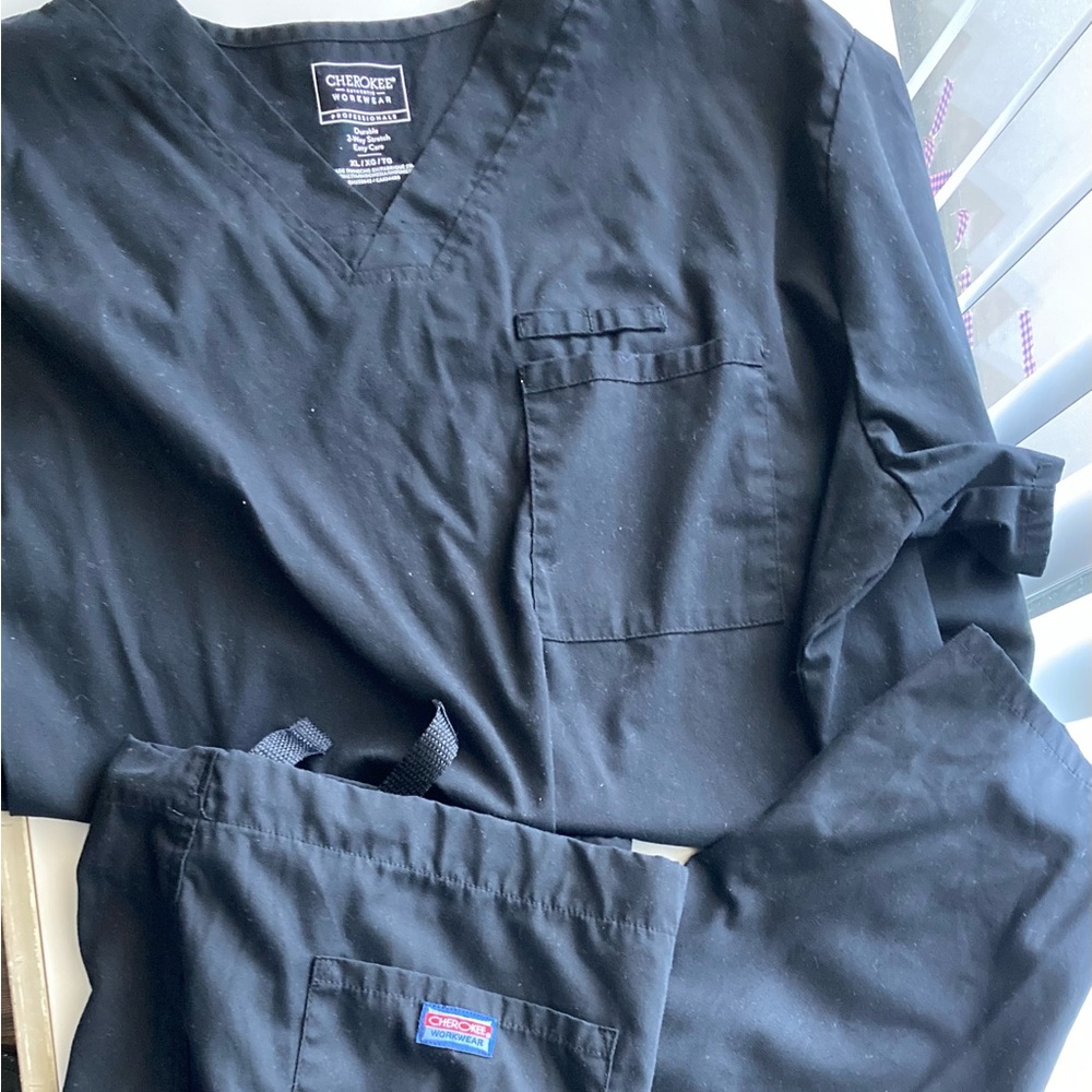 Cherokee Mens Medical Scrubs
